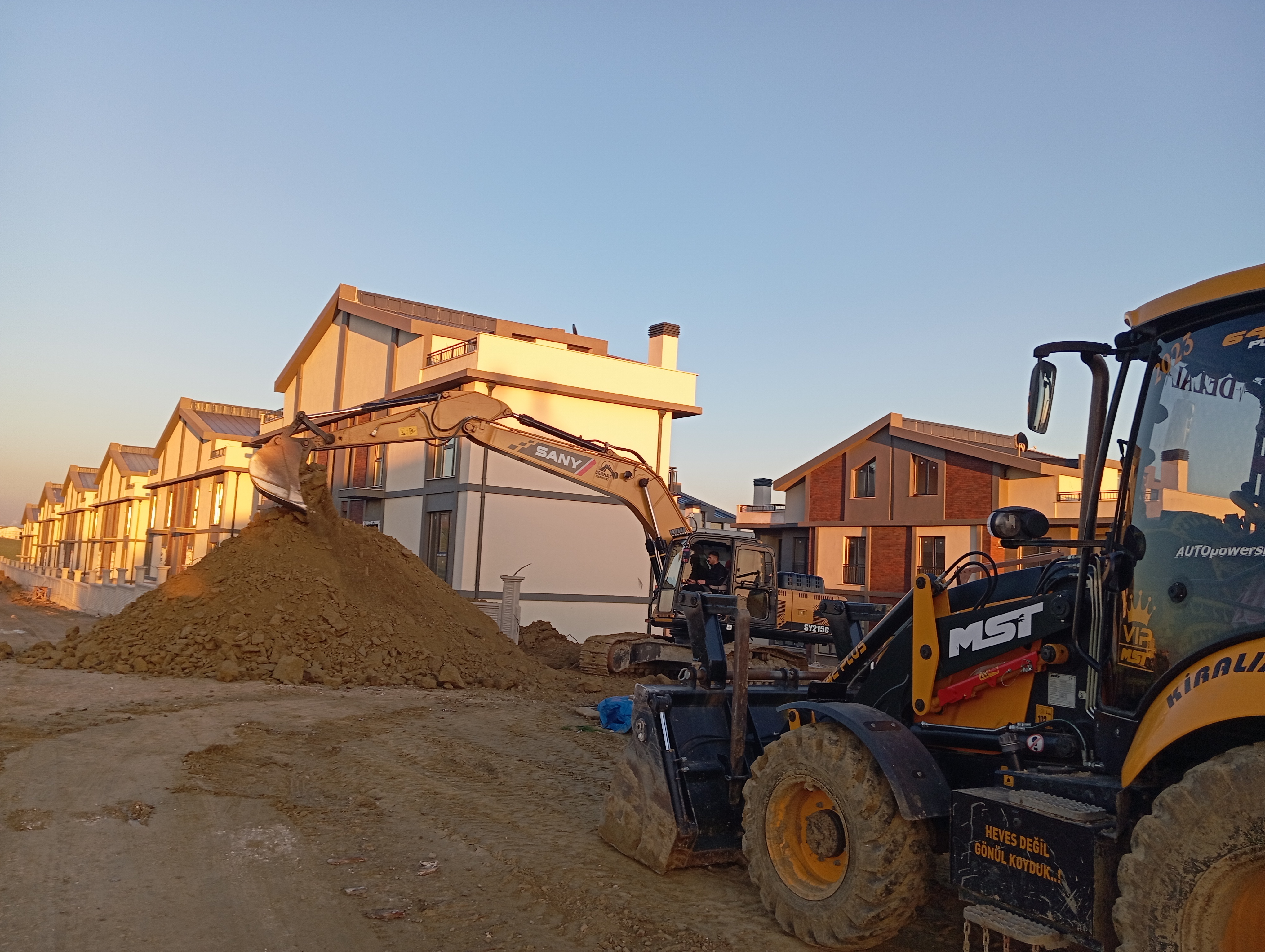 Kiralık kepçe çanta köy Değirmenköy